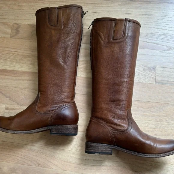 Frye Pippa boots - Picture 2 of 9